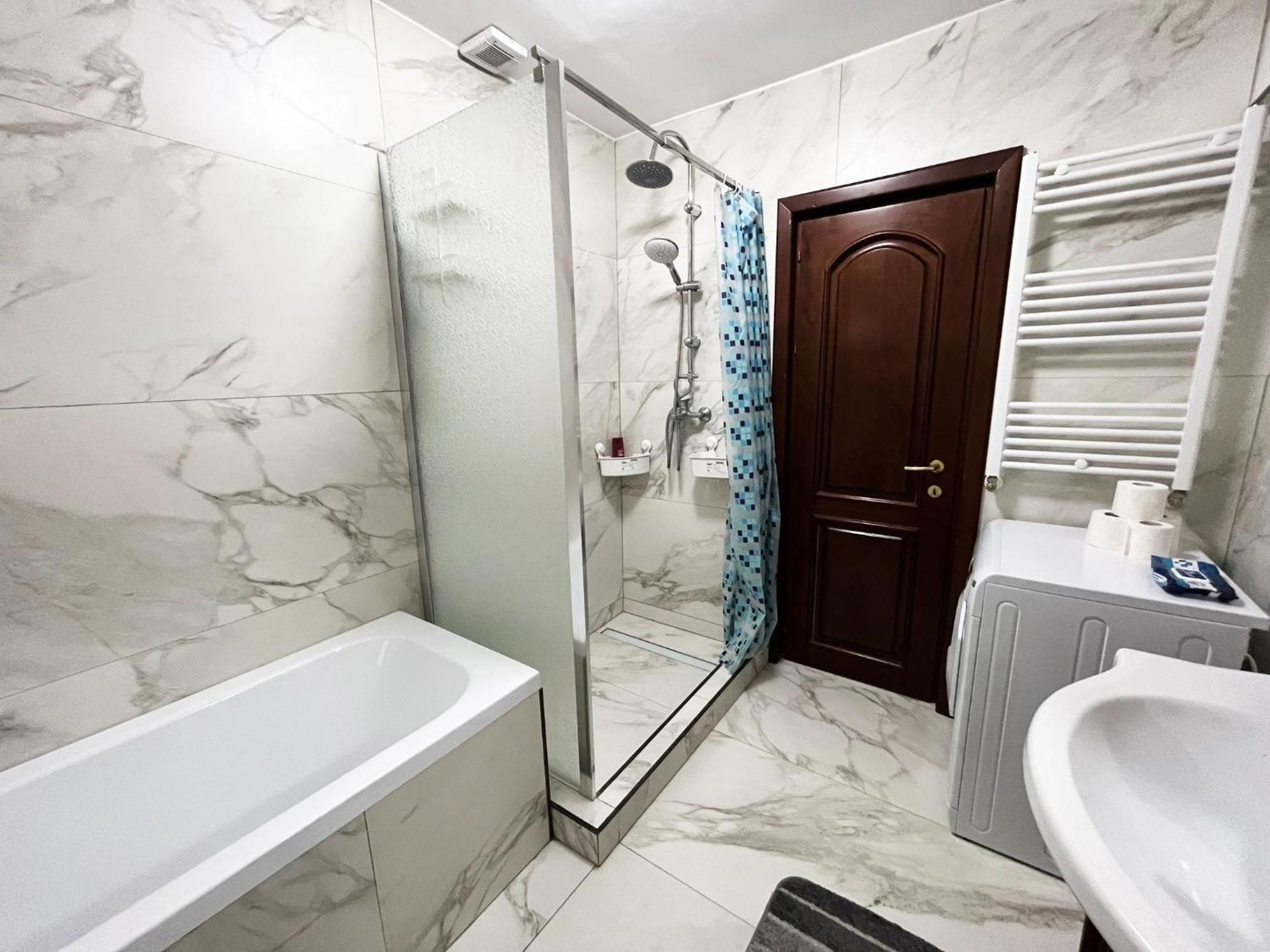 City Center Privat-Sauna Familyconcept Iasi Exteriér fotografie